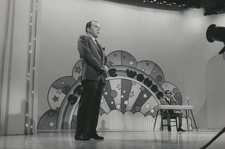 Sunday Best: la storia di Ed Sullivan - Netflix